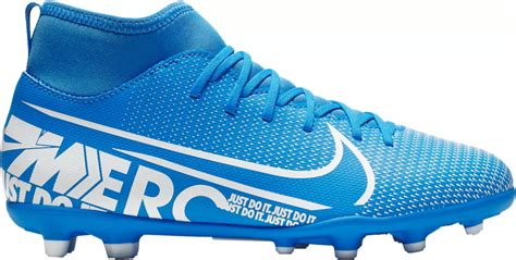 Nike Phantom GX Pro FG Soccer Cleats. . Dicks soccer cleats